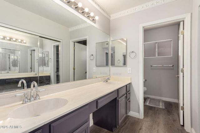 1541 E COLONIAL Drive, Chandler, AZ 85249