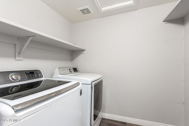 1541 E COLONIAL Drive, Chandler, AZ 85249