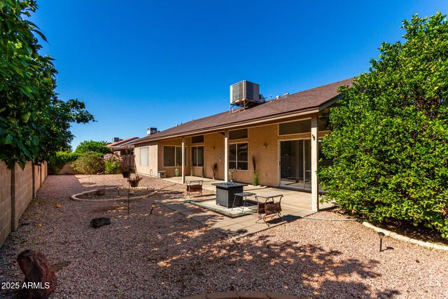 1541 E COLONIAL Drive, Chandler, AZ 85249