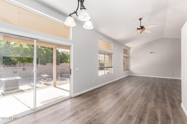 1541 E COLONIAL Drive, Chandler, AZ 85249