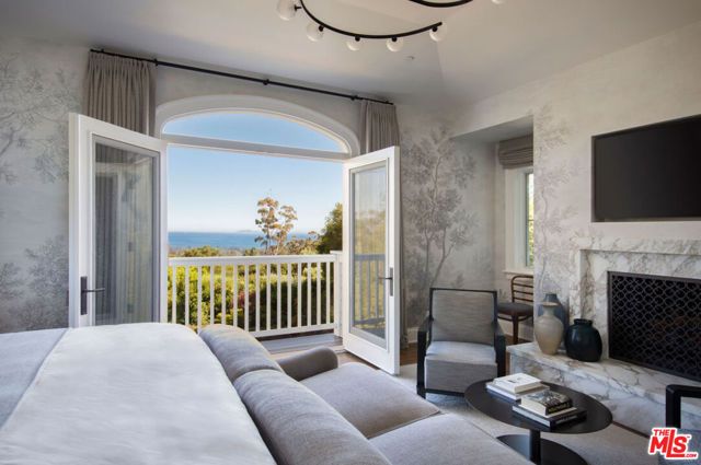 857 Picacho Lane, Santa Barbara, CA 93108