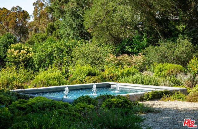 857 Picacho Lane, Santa Barbara, CA 93108