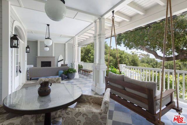 857 Picacho Lane, Santa Barbara, CA 93108