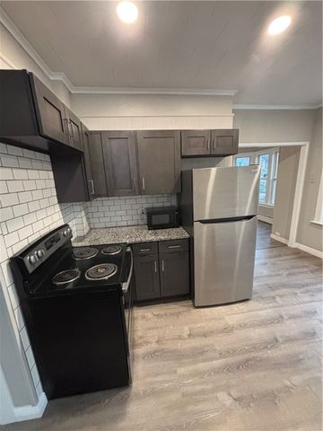 4 Jay Street 1, Westerly, RI 02891