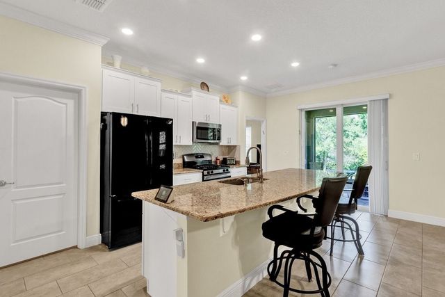 3385 Wild Banyan Way, Vero Beach, FL 32966