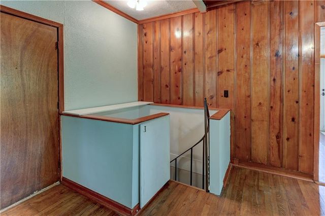 5363 NW Wagon Trail, Houston Lake, MO 64151