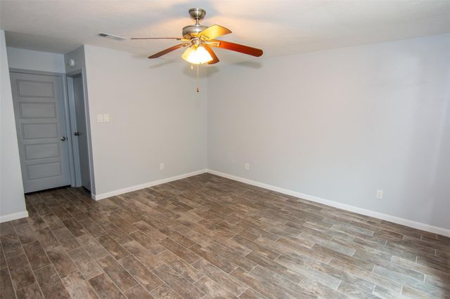 2302 Cades Cove Drive, Spring, TX 77373