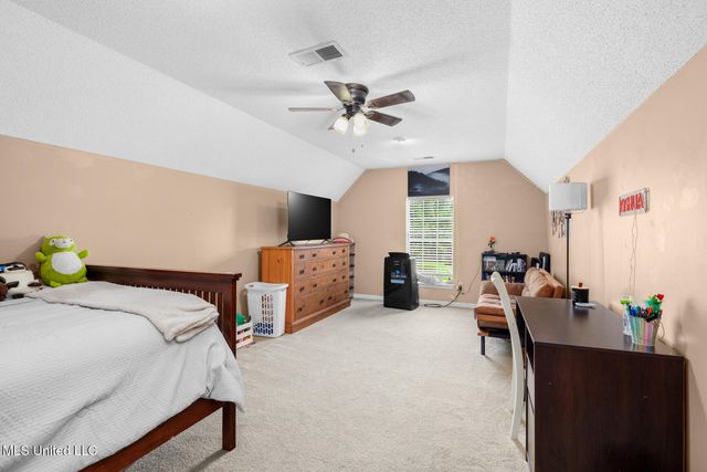 6729 S Branch Road, Olive Branch, MS 38654