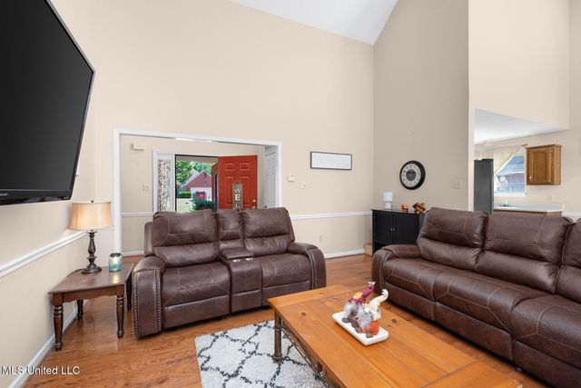 6729 S Branch Road, Olive Branch, MS 38654