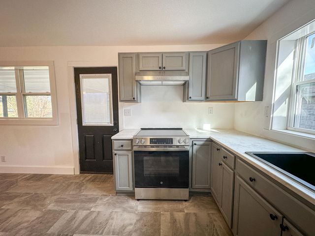 706 Helvetia Road, London, KY 40741