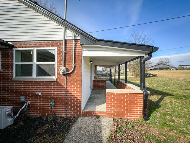 706 Helvetia Road, London, KY 40741