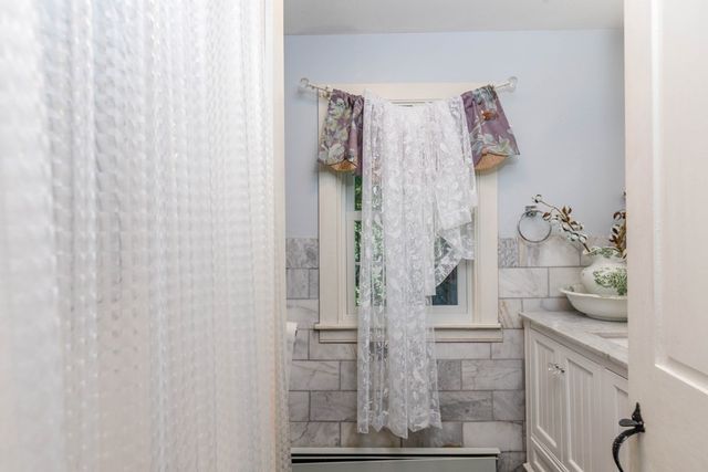 280 Prospect Street, Leominster, MA 01453