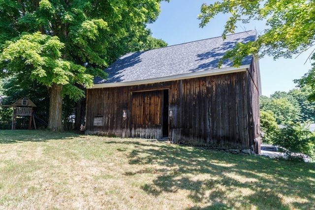 280 Prospect Street, Leominster, MA 01453