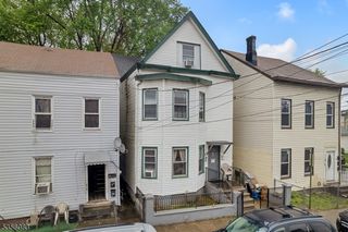 124 E Main St, Paterson City, NJ 07522