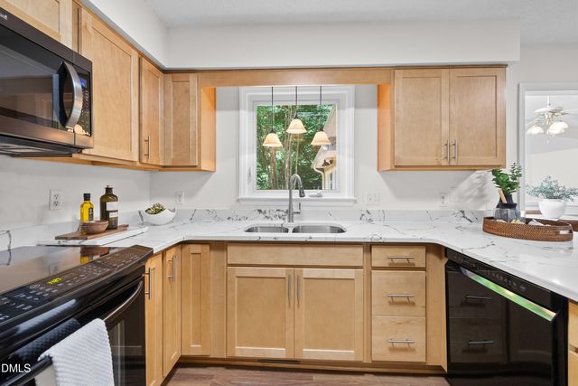 104 Empire Circle, Cary, NC 27513