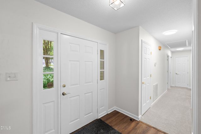 104 Empire Circle, Cary, NC 27513