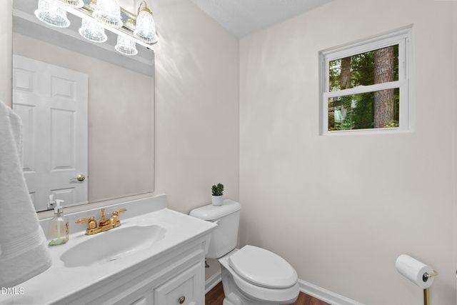 104 Empire Circle, Cary, NC 27513