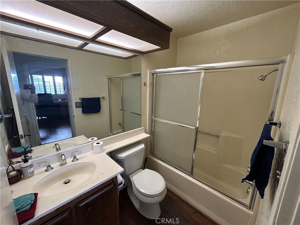 Image 15 of property listing at 6316 Irena, Camarillo, CA 93012