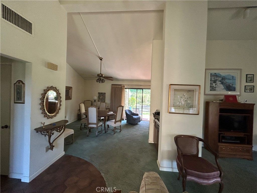 Image 3 of property listing at 6316 Irena, Camarillo, CA 93012