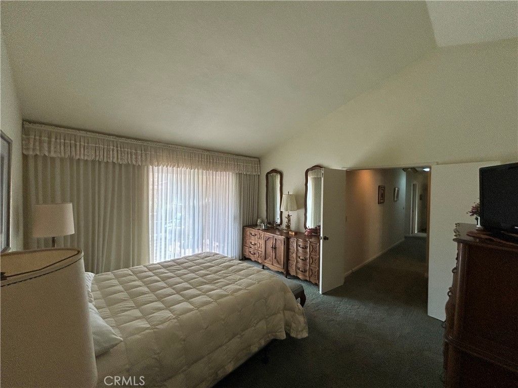 Image 9 of property listing at 6316 Irena, Camarillo, CA 93012