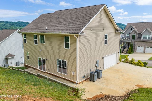 6211 Aldingham St, Knoxville, TN 37912