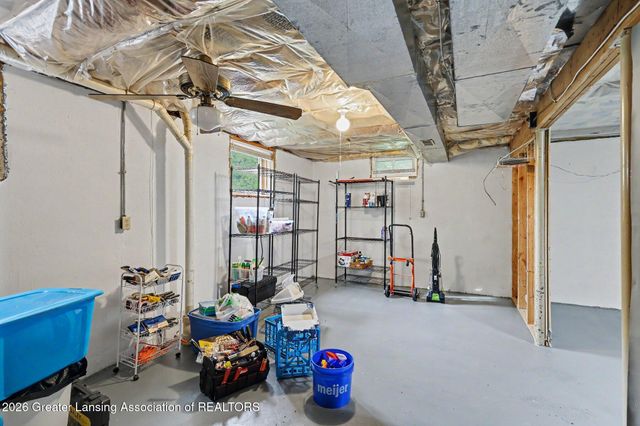 5812 Wood Valley Drive, Haslett, MI 48840