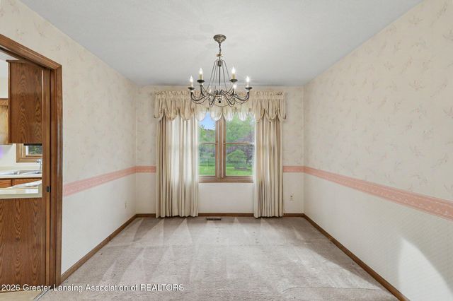 5812 Wood Valley Drive, Haslett, MI 48840