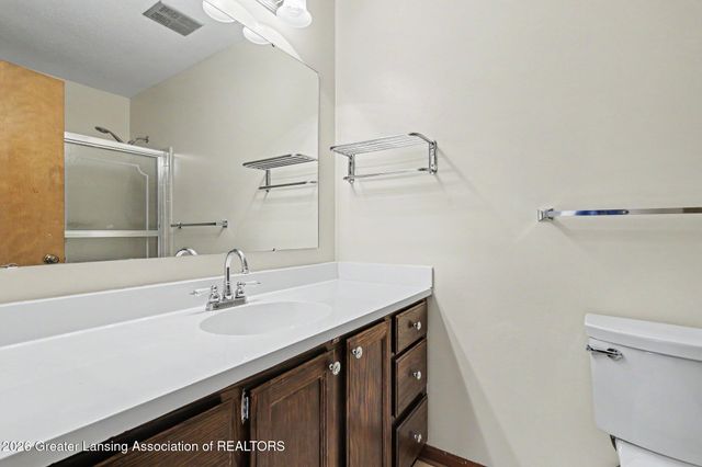 5812 Wood Valley Drive, Haslett, MI 48840