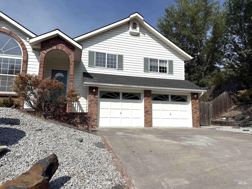 2025 Conestoga, Moscow, ID 83843 photo 2