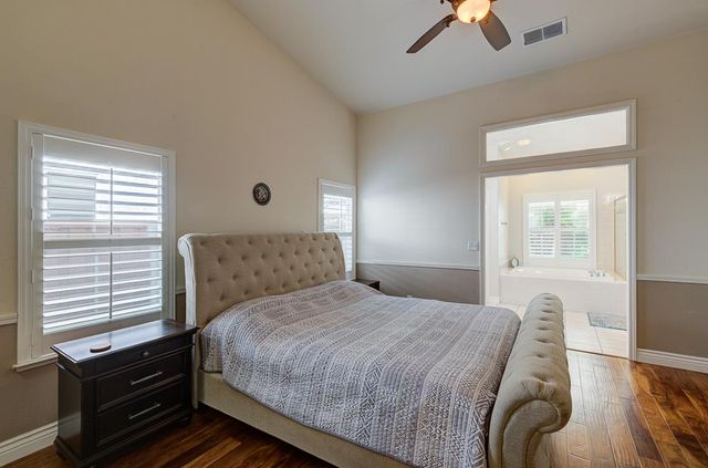 8894 N Winery Avenue, Fresno, CA 93720