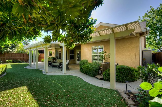 8894 N Winery Avenue, Fresno, CA 93720