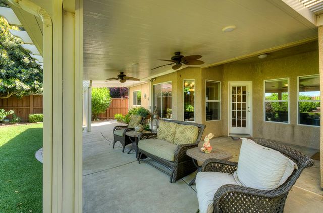 8894 N Winery Avenue, Fresno, CA 93720