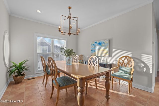 2208 Evans Street, Morehead City, NC 28557