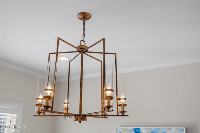 2208 Evans Street, Morehead City, NC 28557