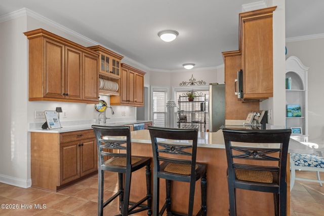 2208 Evans Street, Morehead City, NC 28557