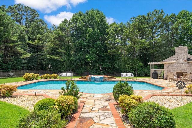 120 Roxbury Row, Milton, GA 30004
