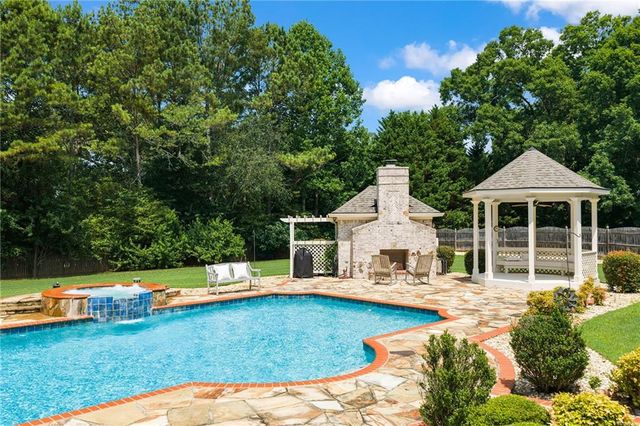 120 Roxbury Row, Milton, GA 30004