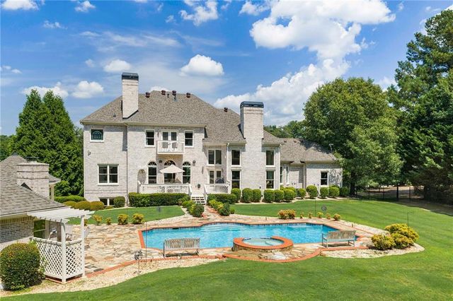 120 Roxbury Row, Milton, GA 30004