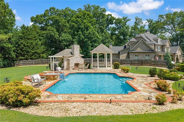 120 Roxbury Row, Milton, GA 30004