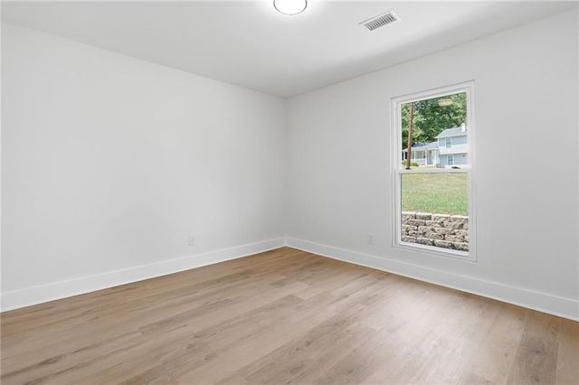 1808 Singer Way, Lithonia, GA 30058
