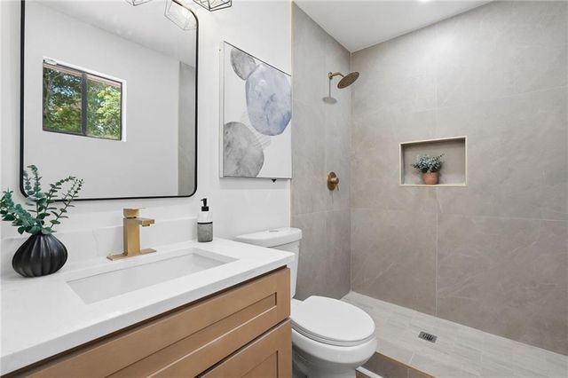 1808 Singer Way, Lithonia, GA 30058