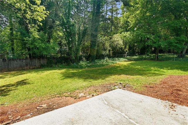 1808 Singer Way, Lithonia, GA 30058