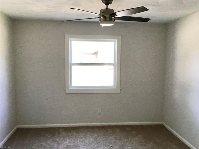 1214 Owl CT, Virginia Beach, VA 23464