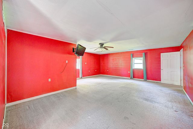 8740 Huggin Hollow Road, Martinsville, IN 46151