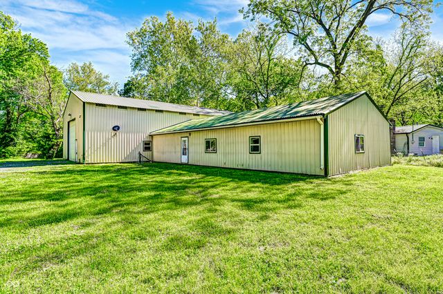 8740 Huggin Hollow Road, Martinsville, IN 46151