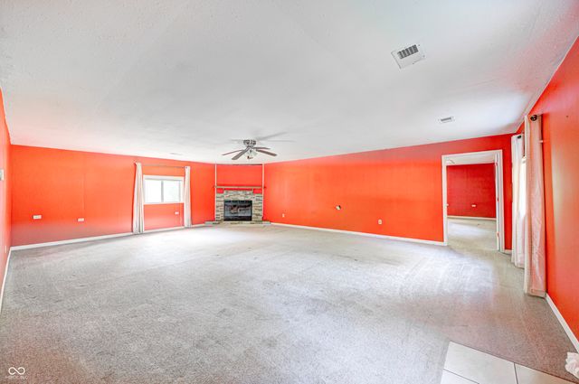 8740 Huggin Hollow Road, Martinsville, IN 46151