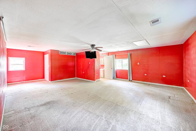 8740 Huggin Hollow Road, Martinsville, IN 46151