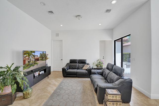 3760 NW 84TH Way, Cooper City, FL 33024