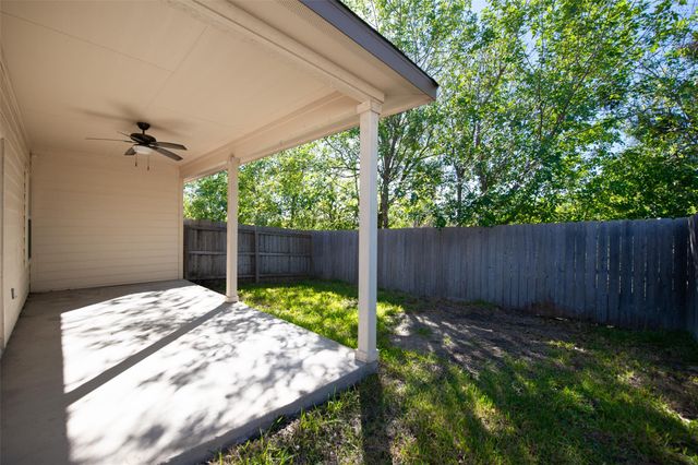 245 Joanne LOOP B, Buda, TX 78610