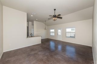 245 Joanne LOOP B, Buda, TX 78610
